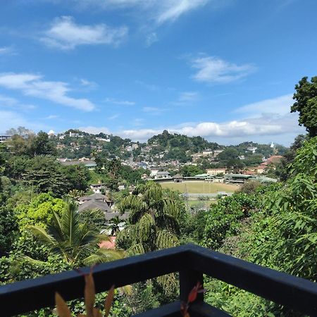 Kelum Homestay Kandy Ngoại thất bức ảnh