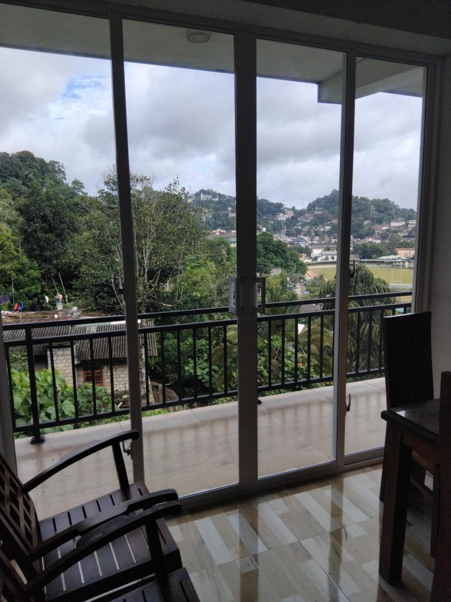 Kelum Homestay Kandy Ngoại thất bức ảnh